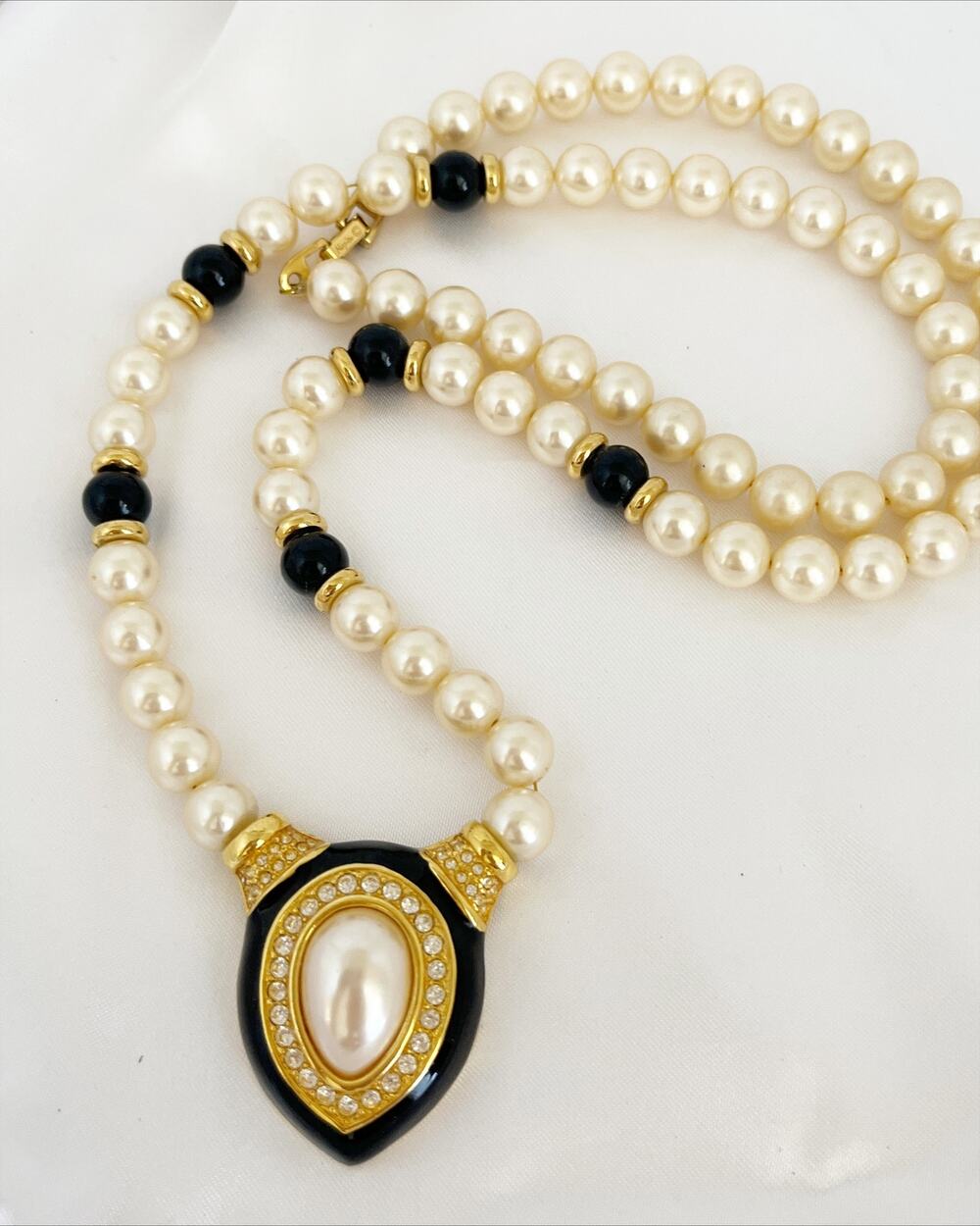 NAPIER Long Faux Pearl Black Enamel Gold Tone Necklace 1980s Vintage Jewelry